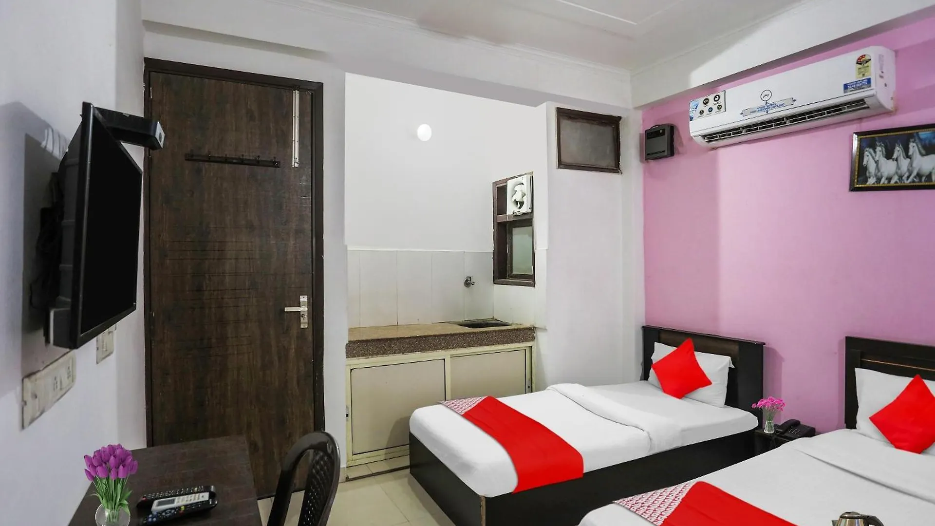 Capital O Ram Krishna Residency Near Artemis Hospital Hotel Gurgaon